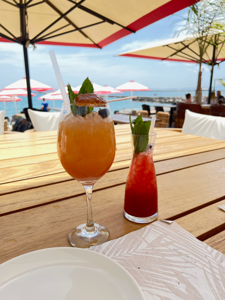 Tropical Beachside Cocktails Seaside Lounge 1